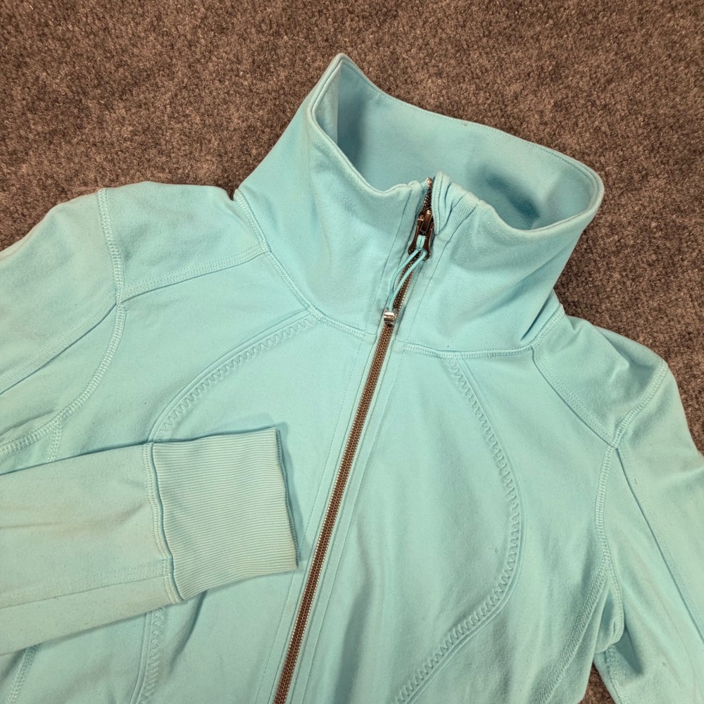 Lululemon Define Jacket Womens Light Blue Full Zip Activewear Yoga Coat 1033
